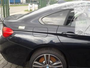 Usados Panel lateral derecha detrás BMW 4-Serie Precio de solicitud ofrecido por Benzon Autodemontage