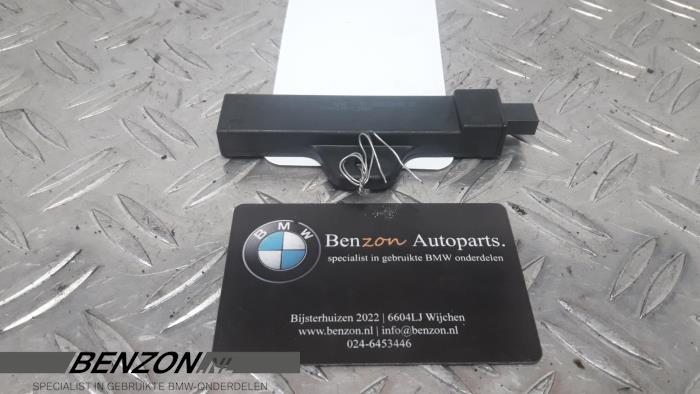 Używane Antena BMW X1 Cena na żądanie oferowane przez Benzon Autodemontage
