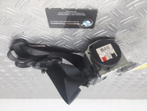 Used Front seatbelt, left BMW 6-Serie Price on request offered by Benzon Autodemontage