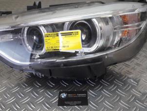 Używane Reflektor lewy BMW 4-Serie Cena na żądanie oferowane przez Benzon Autodemontage