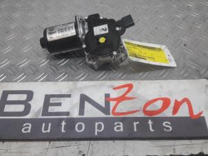 Used Front wiper motor BMW 4-Serie Price on request offered by Benzon Autodemontage