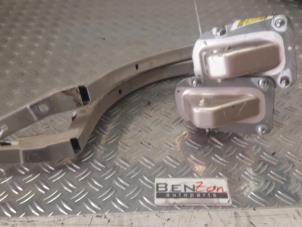 Used Tailgate hinge BMW 4-Serie Price on request offered by Benzon Autodemontage
