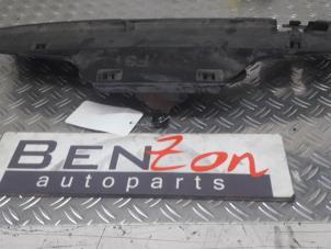 Używane Element zderzaka srodkowy tyl BMW 3-Serie Cena na żądanie oferowane przez Benzon Autodemontage