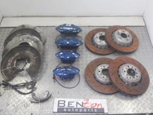 Used Front brake calliper, left BMW 3-Serie Price on request offered by Benzon Autodemontage