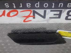 Used Fog light cover plate, right BMW 3-Serie Price on request offered by Benzon Autodemontage