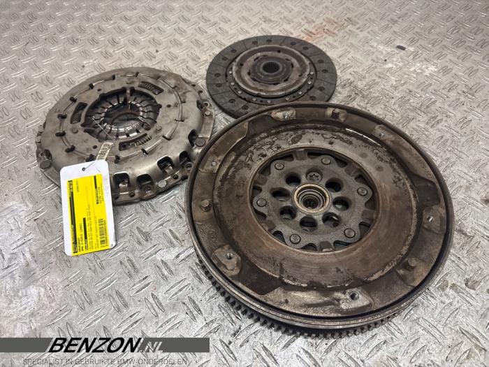 Begagnade Tryckplåt BMW 3-Serie Pris € 99,99 Marginaltabell erbjuds av Benzon Autodemontage