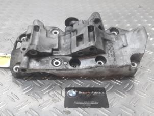 Used Air conditioning bracket BMW 3-Serie Price on request offered by Benzon Autodemontage