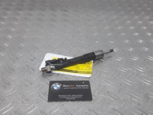 Used Injector (petrol injection) BMW 3-Serie Price on request offered by Benzon Autodemontage