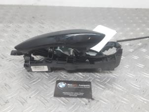 Used Rear door handle 4-door, right BMW 5-Serie Price on request offered by Benzon Autodemontage