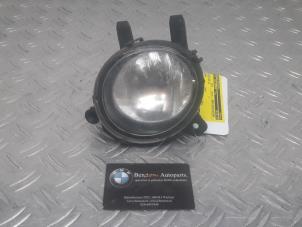 Used Fog light, front right BMW 4-Serie Price on request offered by Benzon Autodemontage