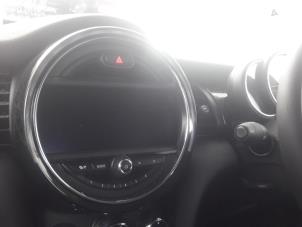 Used Navigation set Mini Cooper S Price on request offered by Benzon Autodemontage