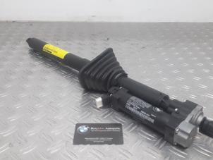 Used Rear gas strut, left BMW 4-Serie Price on request offered by Benzon Autodemontage