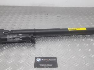Used Rear gas strut, right BMW 4-Serie Price on request offered by Benzon Autodemontage
