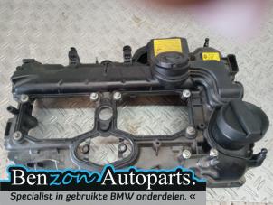 Used Rocker cover BMW 5-Serie Price on request offered by Benzon Autodemontage