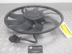 Used Radiator fan BMW 3-Serie Price on request offered by Benzon Autodemontage