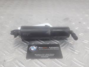 Used Headlight washer BMW 4-Serie Price on request offered by Benzon Autodemontage