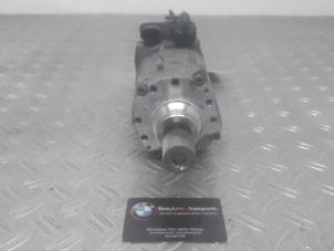 Used Power steering pump BMW 3-Serie Price on request offered by Benzon Autodemontage