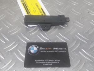 Used Antenna BMW 5-Serie Price on request offered by Benzon Autodemontage