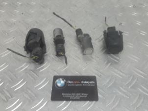 Usados Juego de sensores PDC BMW X3 Precio de solicitud ofrecido por Benzon Autodemontage