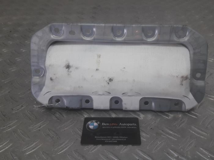 Poduszka powietrzna prawa (deska rozdzielcza) z BMW 3-Serie 2012