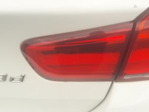 Usagé Feu arrière secondaire droit BMW 1-Série Prix sur demande proposé par Benzon Autodemontage