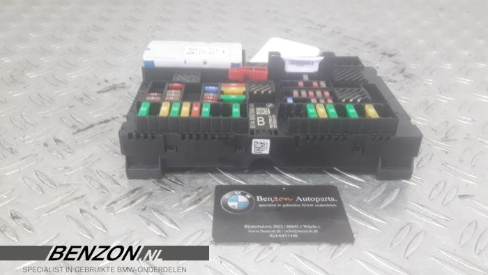 Fuse box BMW 5-Serie - 6837092 - Benzon Autodemontage