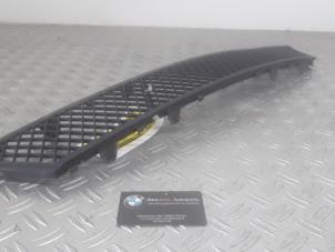 Used Bumper grille BMW 5-Serie Price on request offered by Benzon Autodemontage