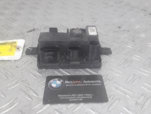 Używane Modul (rózne) BMW 3-Serie Cena na żądanie oferowane przez Benzon Autodemontage