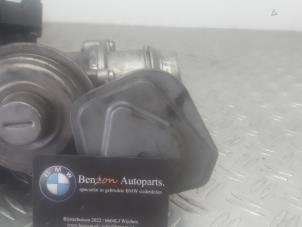 Usagé Boitier papillon BMW 3-Série Prix sur demande proposé par Benzon Autodemontage