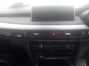 Used Navigation set BMW X5 Price on request offered by Benzon Autodemontage