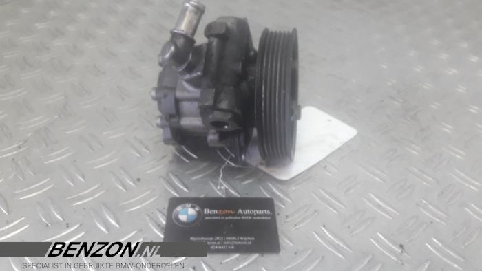 Usagé Pompe de direction BMW 5-Série Prix sur demande proposé par Benzon Autodemontage