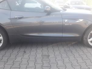 Gebrauchte Seitenschürze rechts BMW Z4 Preis auf Anfrage angeboten von Benzon Autodemontage