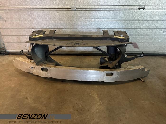 Begagnade Front BMW 6-Serie Pris € 100,00 Marginaltabell erbjuds av Benzon Autodemontage