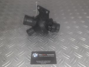 Used Thermostat housing BMW 3-Serie Price on request offered by Benzon Autodemontage
