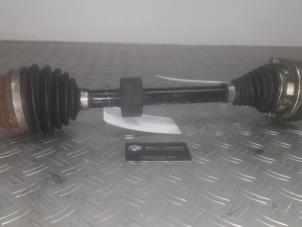 Used Front drive shaft, left Volkswagen Golf Price on request offered by Benzon Autodemontage