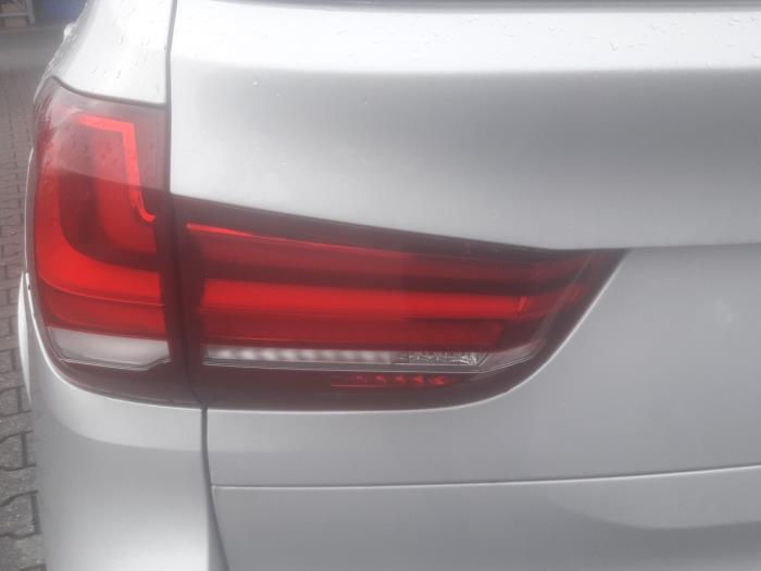 Tylne swiatlo pozycyjne lewe z BMW X5 2015