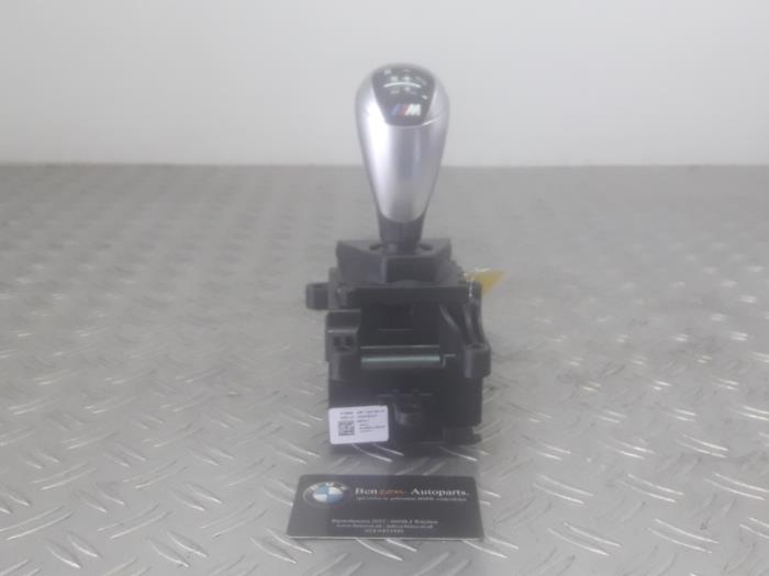 Gear stick from a BMW 5 serie (F10) M5 V8 32V TwinPower Turbo 2014