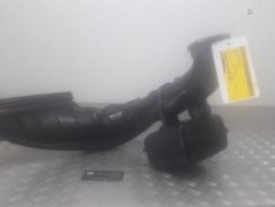 Used Engine breather housing (DC) BMW X5 Price on request offered by Benzon Autodemontage