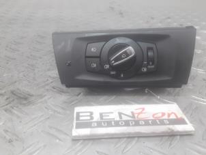 Usados Interruptor de luz BMW 3-Serie Precio de solicitud ofrecido por Benzon Autodemontage
