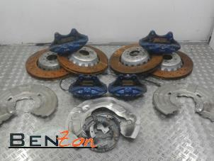 Used Front brake calliper, right BMW M4 Price on request offered by Benzon Autodemontage