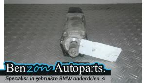 Used Electric power steering unit BMW 1-Serie Price on request offered by Benzon Autodemontage