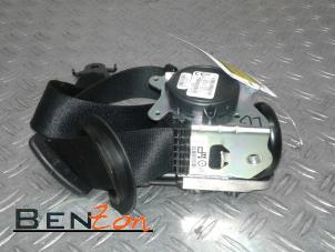 Used Seatbelt tensioner, left BMW X6 (F16) M50d 3.0 24V Price on request offered by Benzon Autodemontage