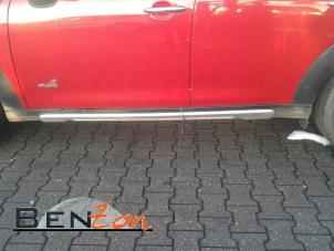 Used Side skirt, left Mini Countryman Price on request offered by Benzon Autodemontage