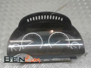 Used Instrument panel BMW 5-Serie Price on request offered by Benzon Autodemontage