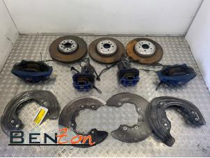 Used Front brake calliper, right BMW 3 serie (G20) 320d 2.0 TwinPower Turbo 16V Price on request offered by Benzon Autodemontage