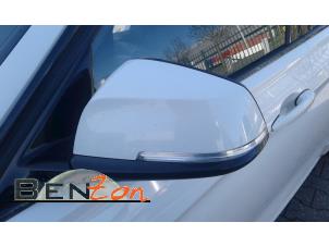 Used Wing mirror, left BMW 3-Serie Price on request offered by Benzon Autodemontage
