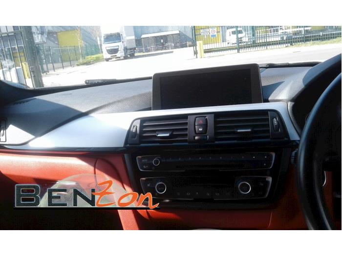 Navigation Set van een BMW 4 serie (F32)  2015