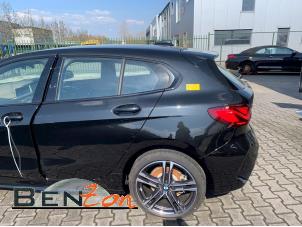 Used Rear side panel, right BMW 1-Serie Price on request offered by Benzon Autodemontage