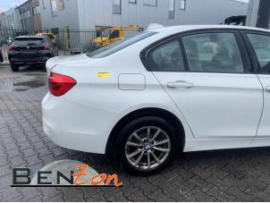 Used Rear side panel, right BMW 3-Serie Price on request offered by Benzon Autodemontage
