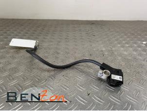 Używane Biegun akumulator BMW 6-Serie Cena na żądanie oferowane przez Benzon Autodemontage